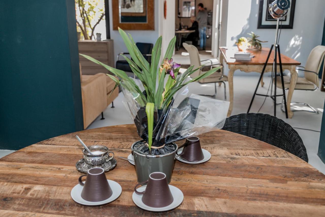 Out Of Africa Guesthouse Otjiwarongo Extérieur photo